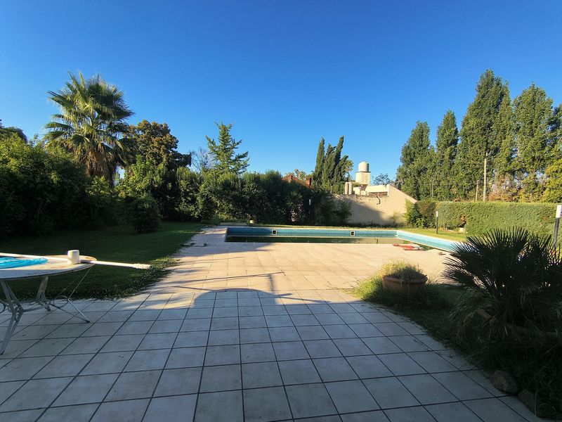 Ugarte 1048: Exterior y piscina